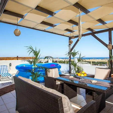 Ruby Apartamento Rhodes City